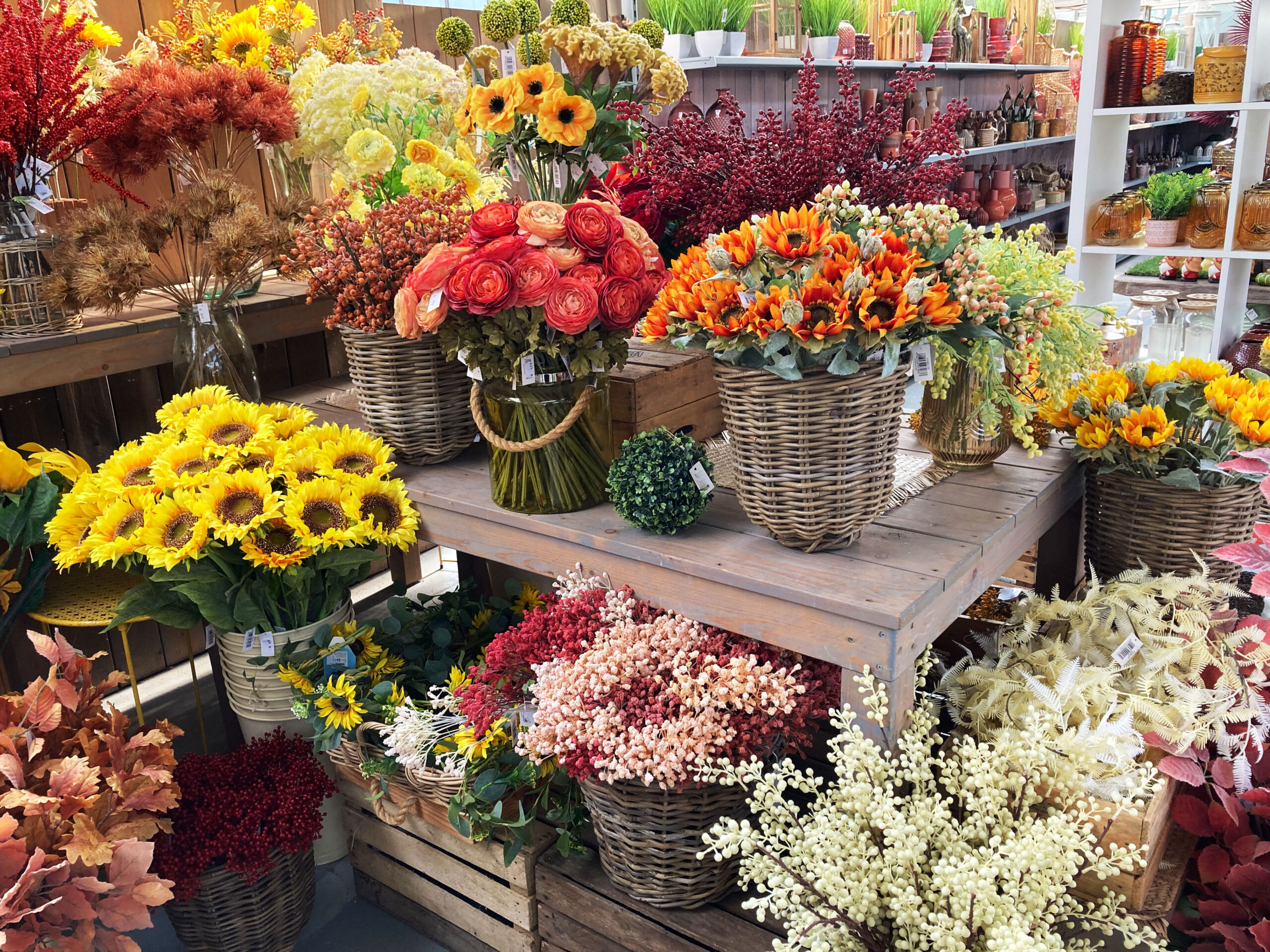 Seidenblumen, Deko & Geschenke  Erstes Aachener Gartencenter